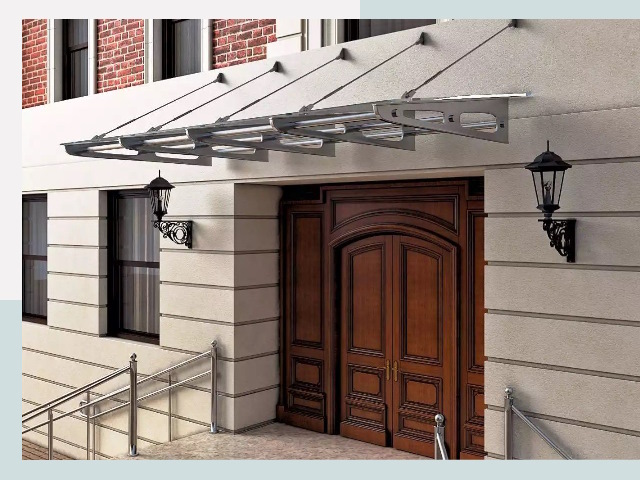 Металлические козырьки от 619 руб. в Колпино