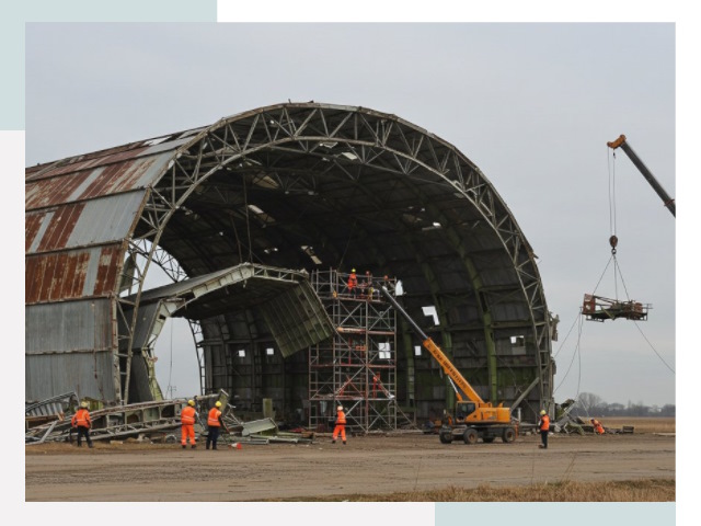 Демонтаж ангаров в Колпино