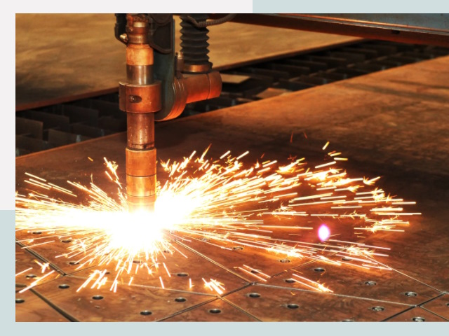 Плазменная резка металла в Колпино от 619 руб.